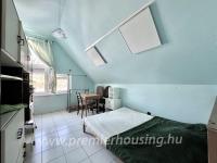 PH2210 - Pécs, Jakabhegyi út 