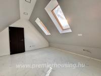 PH2204 - Pécs, Alkotmány utca PH2204 - Pécs, Alkotmány utca