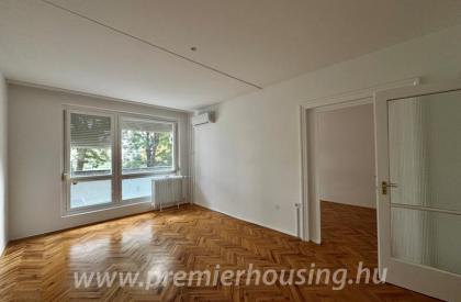PH2263 - Pécs, Bajcsy-Zsilinszky utca 