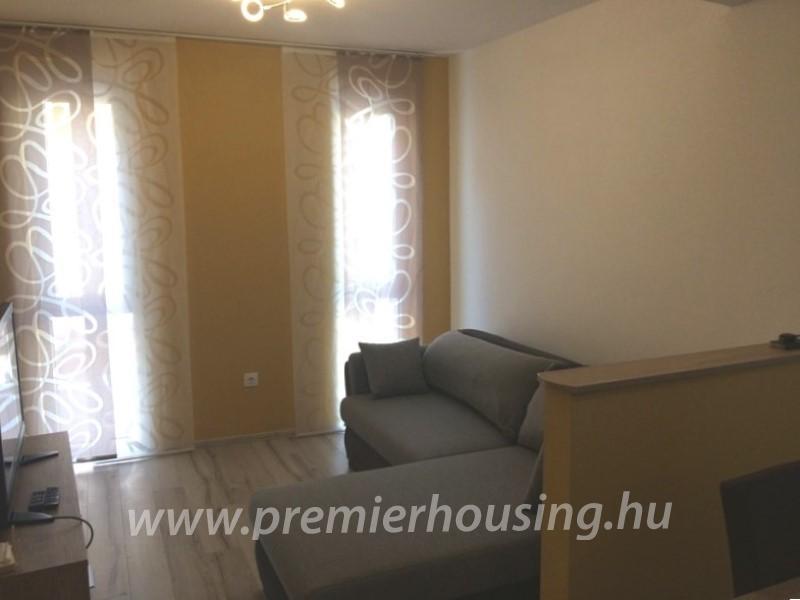 PH2205 - Pécs, Alkotmány utca