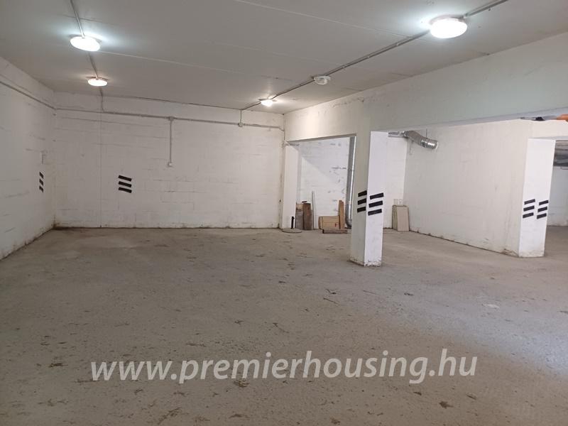 PH2250 - Pécs, Alkotmány utca PH2250 - Pécs, Alkotmány utca