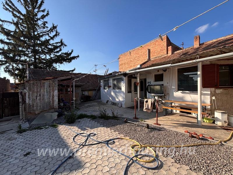 PH2194-1 - Pécs, Orsolya utca