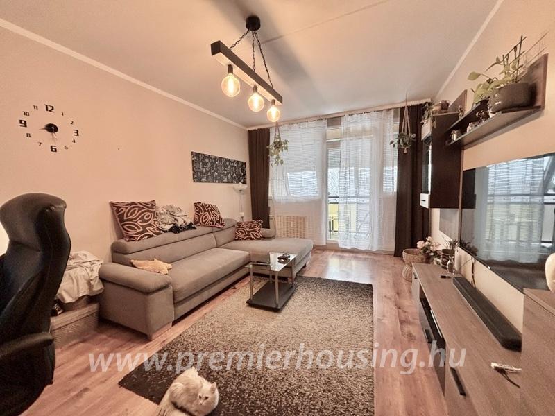 PH2196 - Pécs, Nagy Ferenc tér PH2196 - Pécs, Nagy Ferenc tér