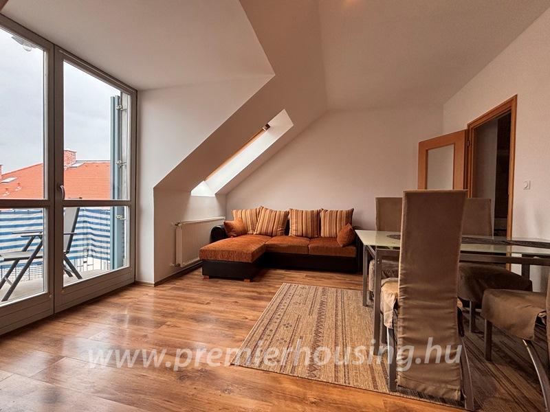 PH2240 - Pécs, Mária utca PH2240 - Pécs, Mária utca