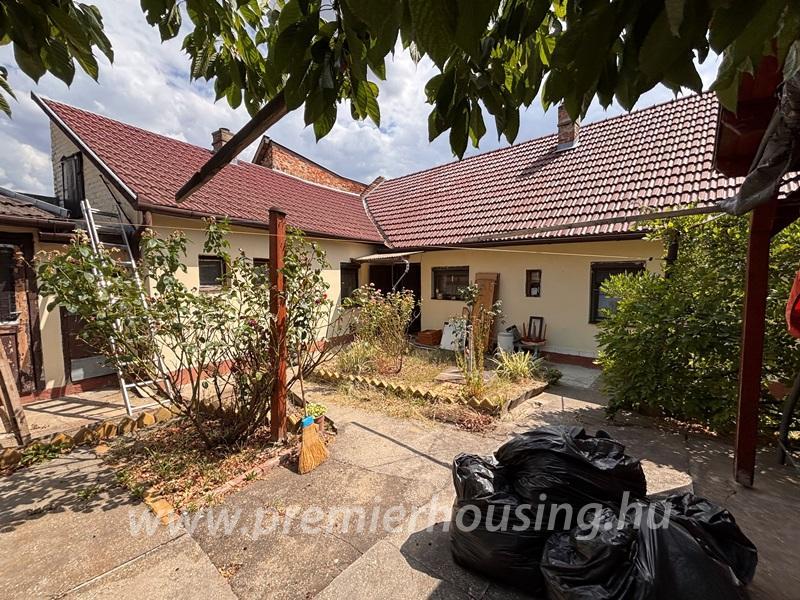 PH2257 - Pécs, Csaba utca PH2257 - Pécs, Csaba utca