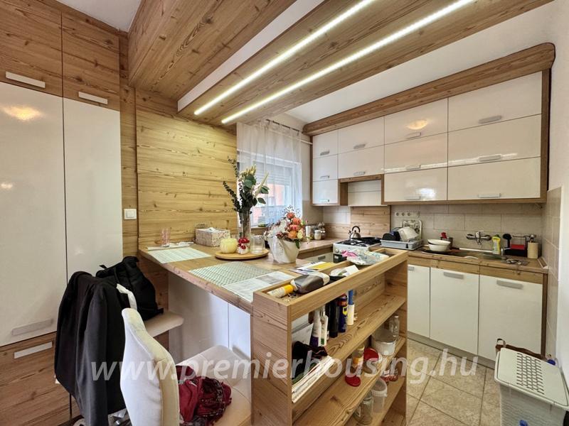 PH2189 - Pécs, Páfrány utca 