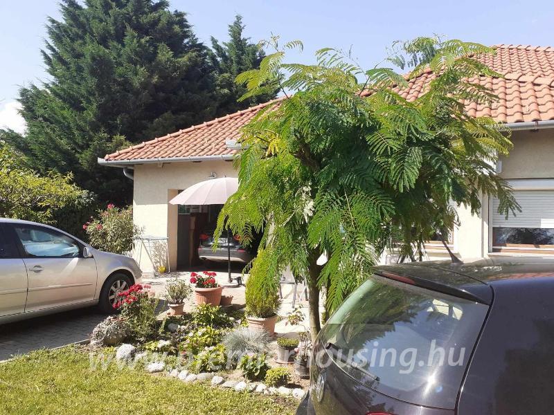 PH2202 - Pécs, Egyenlőség utca PH2202 - Pécs, Egyenlőség utca